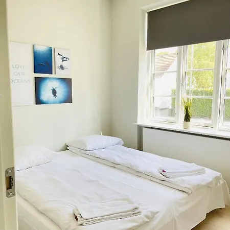 Aday - 2 Bedroom With Patio Aalborg