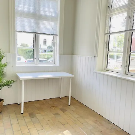 Aday - 2 Bedroom With Patio Apartment Aalborg