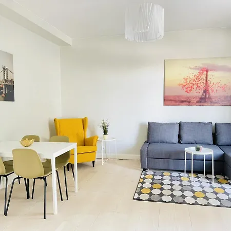 Apartament Aday - 2 Bedroom With Patio