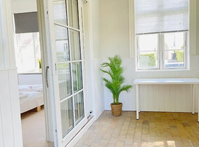 Aday - 2 Bedroom With Patio