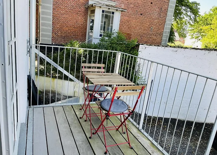 Aday - 2 Bedroom With Patio * Aalborg