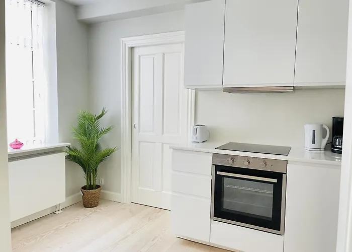 Aday - 2 Bedroom With Patio Lejlighed Aalborg