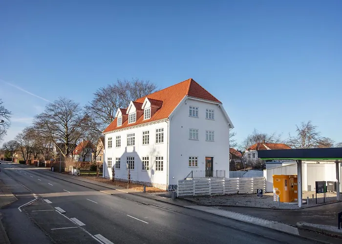 Aday - 2 Bedroom With Patio * Aalborg